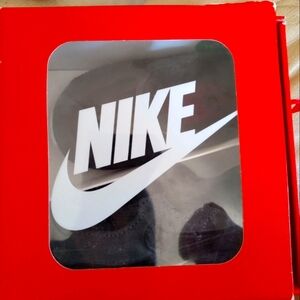Baby boy Nikes shoes sz 4c